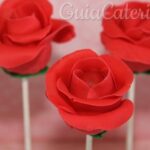 Cómo hacer una rosa de Sant Jordi original